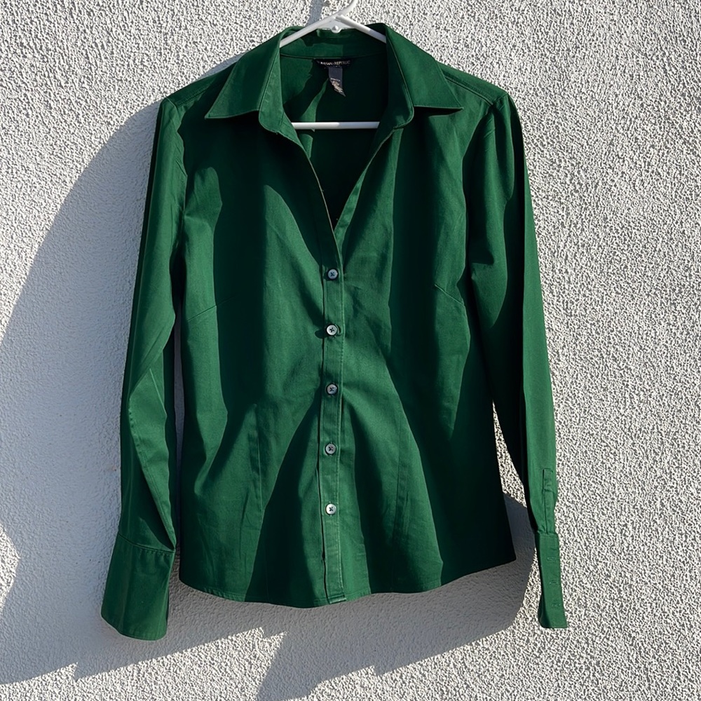 Banana Republic Stretch Blouse, size Medium